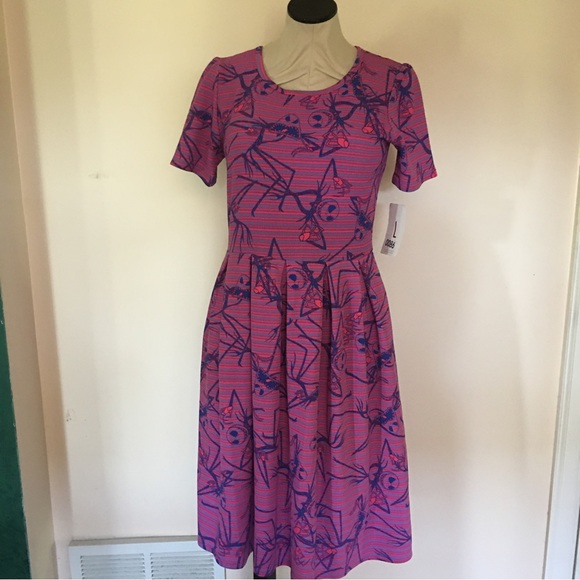 NWT Lularoe Nightmare Before Christmas Amelia Dress + FREE NWT Infinity Scarf - Picture 2 of 15